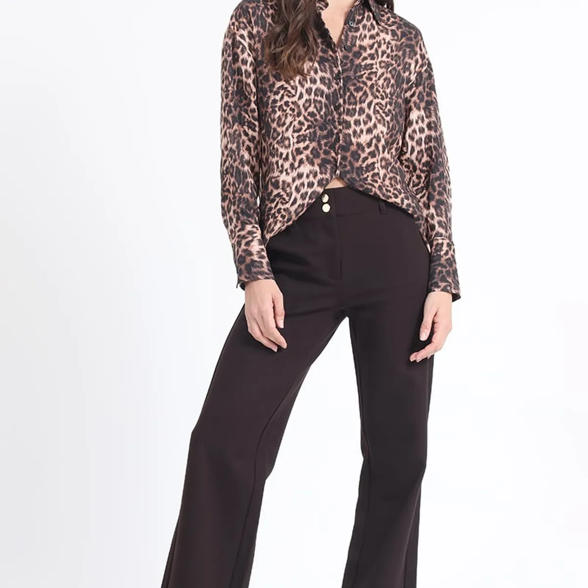LIOLA - Blusa Estampado Animal Print, Negro Liola