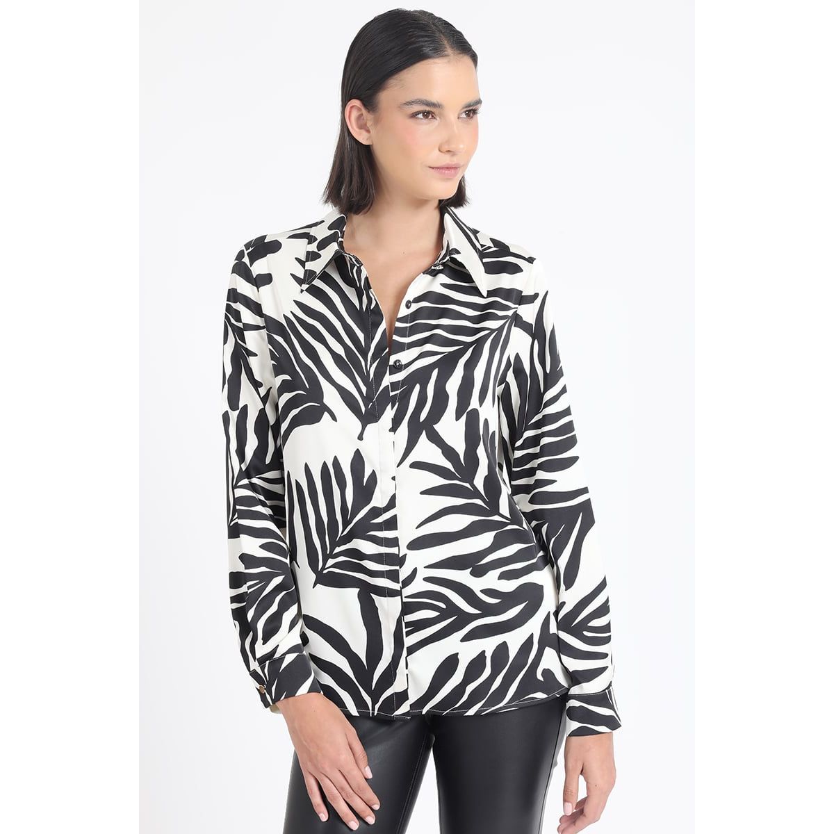 LIOLA - Camisa Satin Estampado Bicolor Hojas, Negro Liola