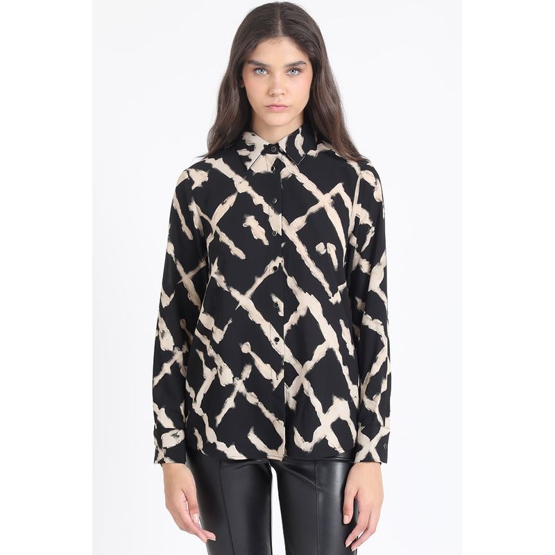 LIOLA - Blusa Estampada Tie Dye Negro Liola