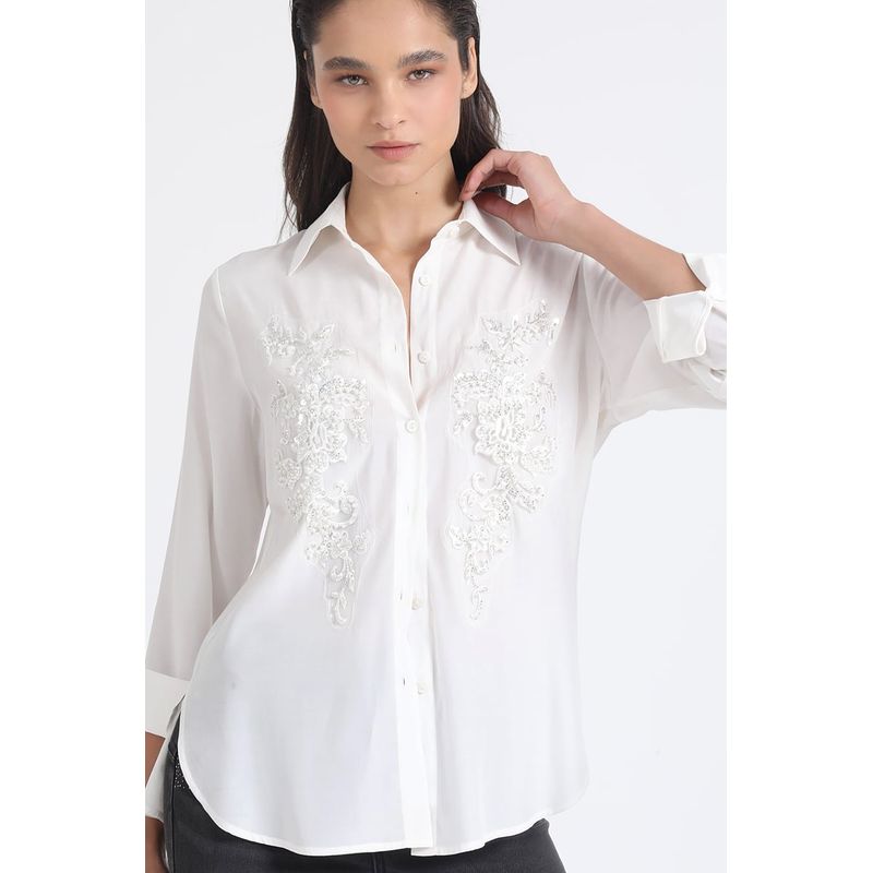 LIOLA - Blusa Aplicación Bordado Crudo Liola