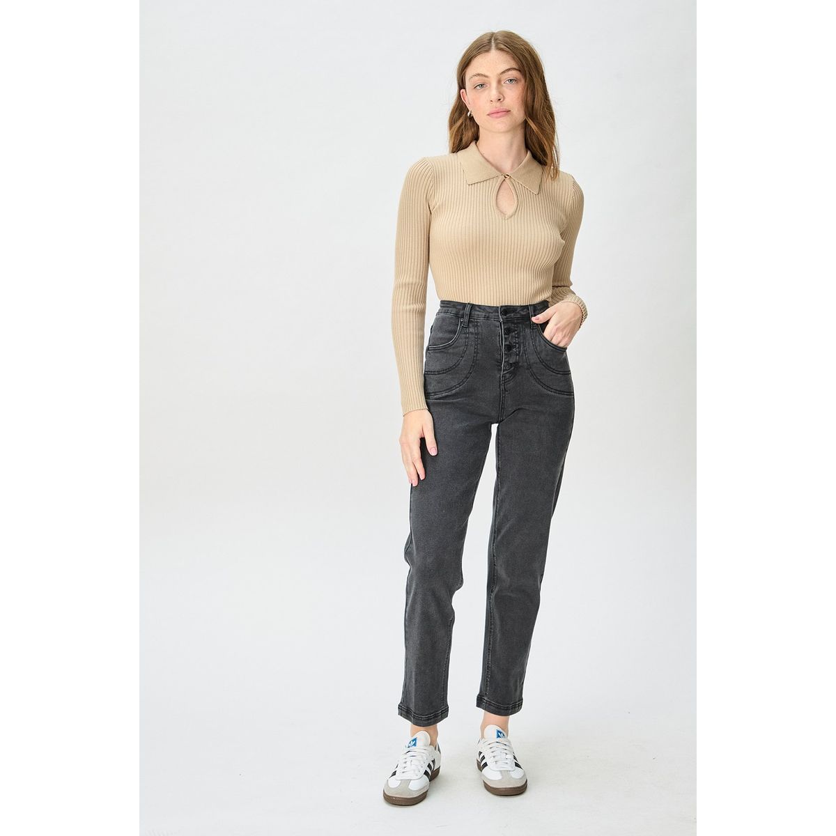 IO - Jeans Straight Negro Mujer Io
