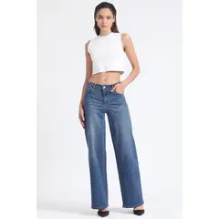 LIOLA - Jeans Straight Push-Up, Ojetillos En Cruz, Azul