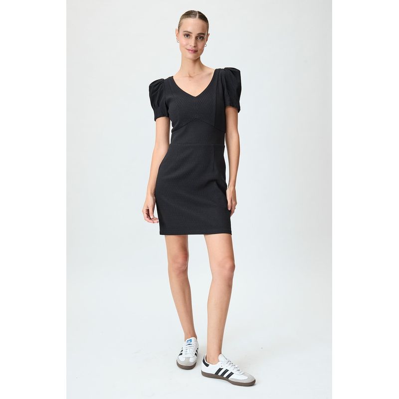 IO - Vestido Liso Negro iO