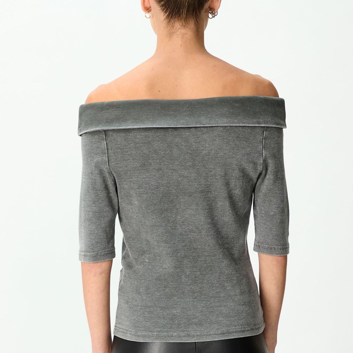 IO - Polera Manga Corta Gris Mujer Io