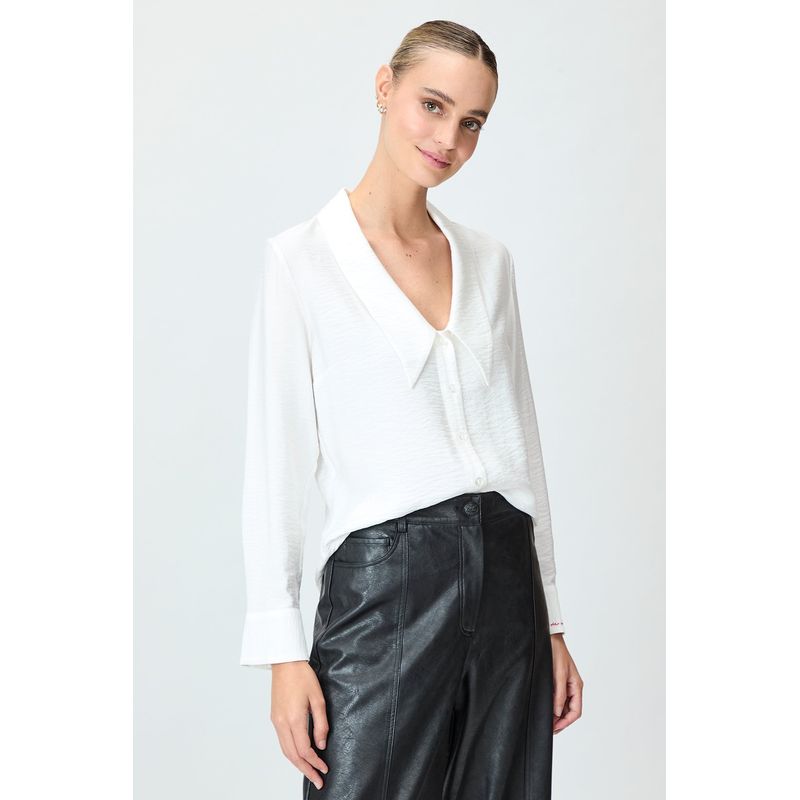 IO - Blusa Lisa Crudo iO