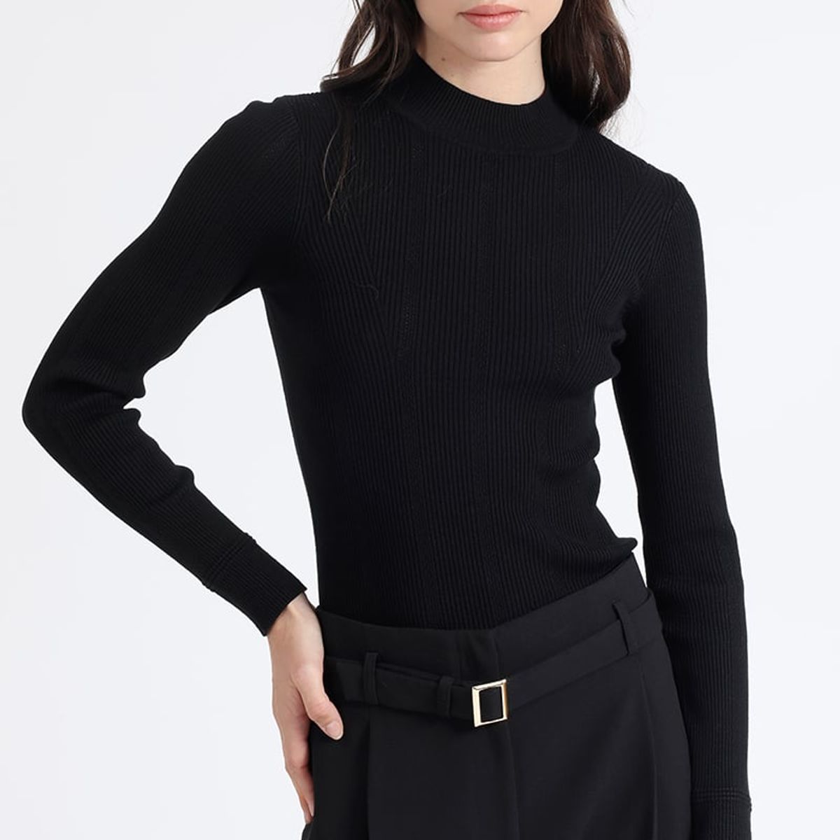 LIOLA - Sweater Tejido Punto Basico, Negro Liola