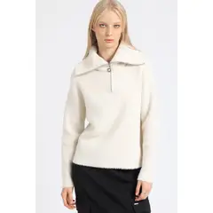 LIOLA - Sweater Tejido Fantasia Piel Hilo Metalizado Crudo Liola.