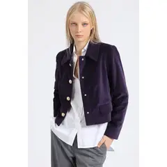 LIOLA - Chaqueta Crop Terciopelo, Arandano