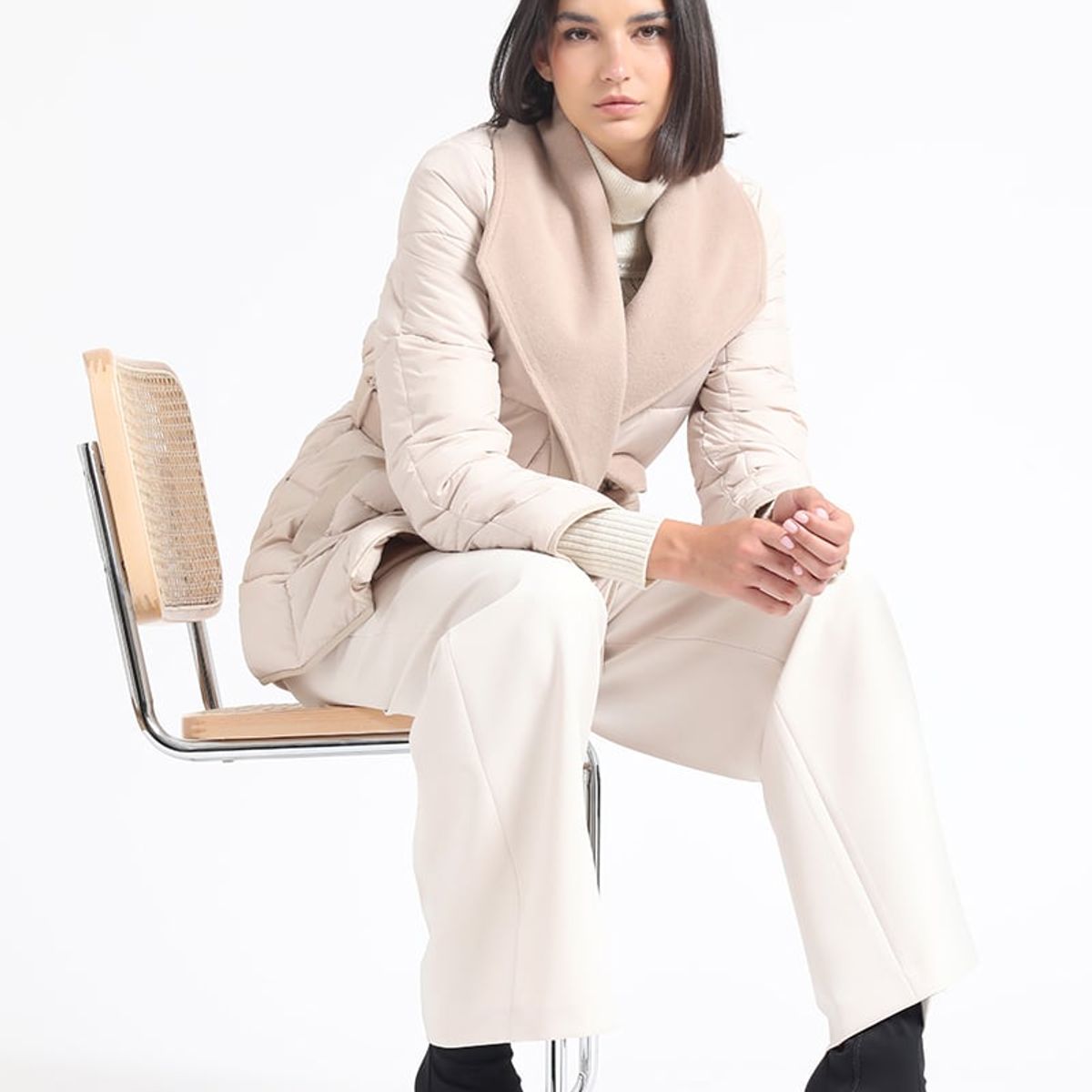 LIOLA - Parka Efecto Cuero Mix Muflon, Beige Liola