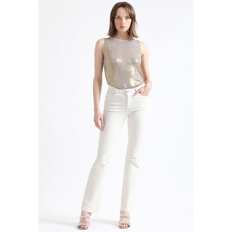 LIOLA - Jeans Color Bootcut Fit, Push Up, Tiro Medio, Crudo Liola