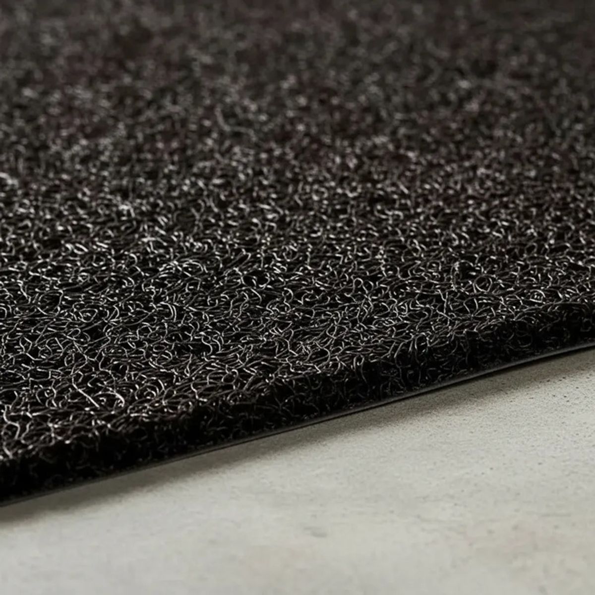 QRUBBER - Piso PVC limpiapiés premium 1.20mt x 12 mts Negro QRubber