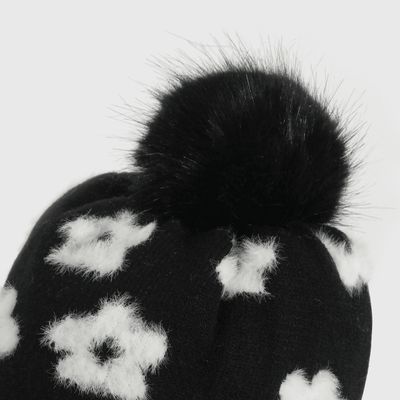 Imagen 2 del producto Gorro Niña Negro 56208