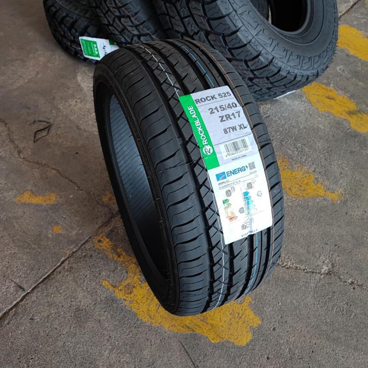 ROCKBLADE - Neumatico 21540 r17 zr Rockblade Rock 525 87w