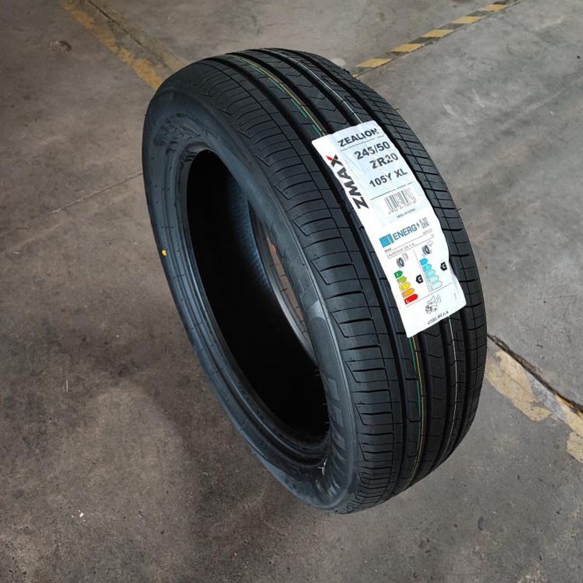 ROCKBLADE - Neumatico 24550 r20 zr Zmax Zealion 105y