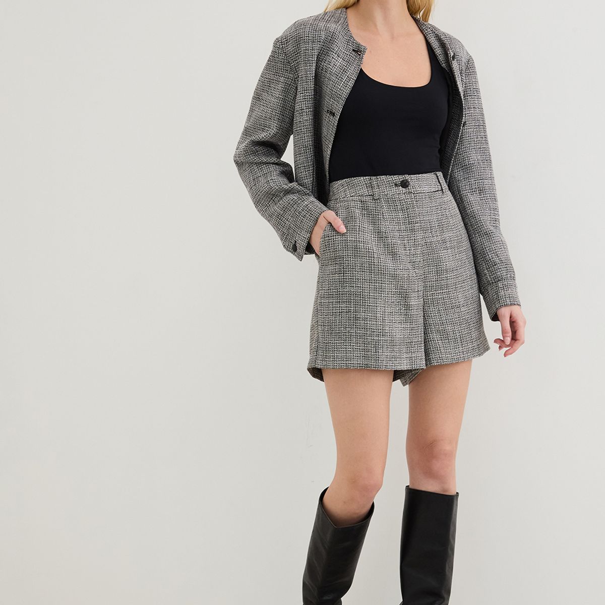 ASH - Short Gris Mujer Ash