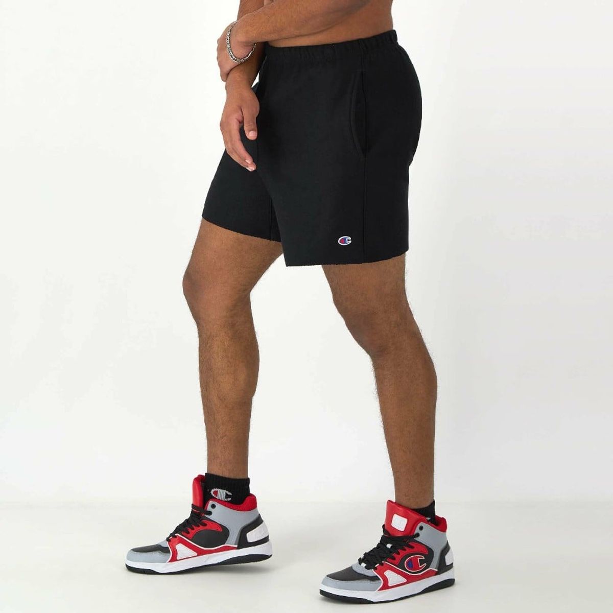 CHAMPION - Short Hombre 7'' Negro Reverse Weave Cut Off C Logo Champion