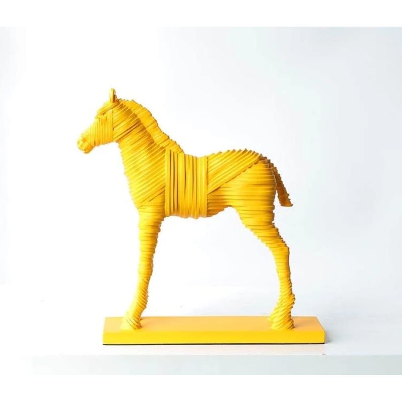GENERICO - Figura De Caballo Apricus Amarillo