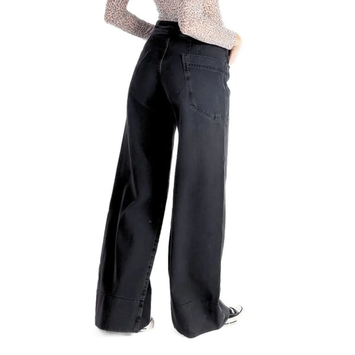 ME QUIERE MUCHO POQUITO NADA - Jeans Negro Wide Leg con Bastilla Ancha - Influencers - MQM