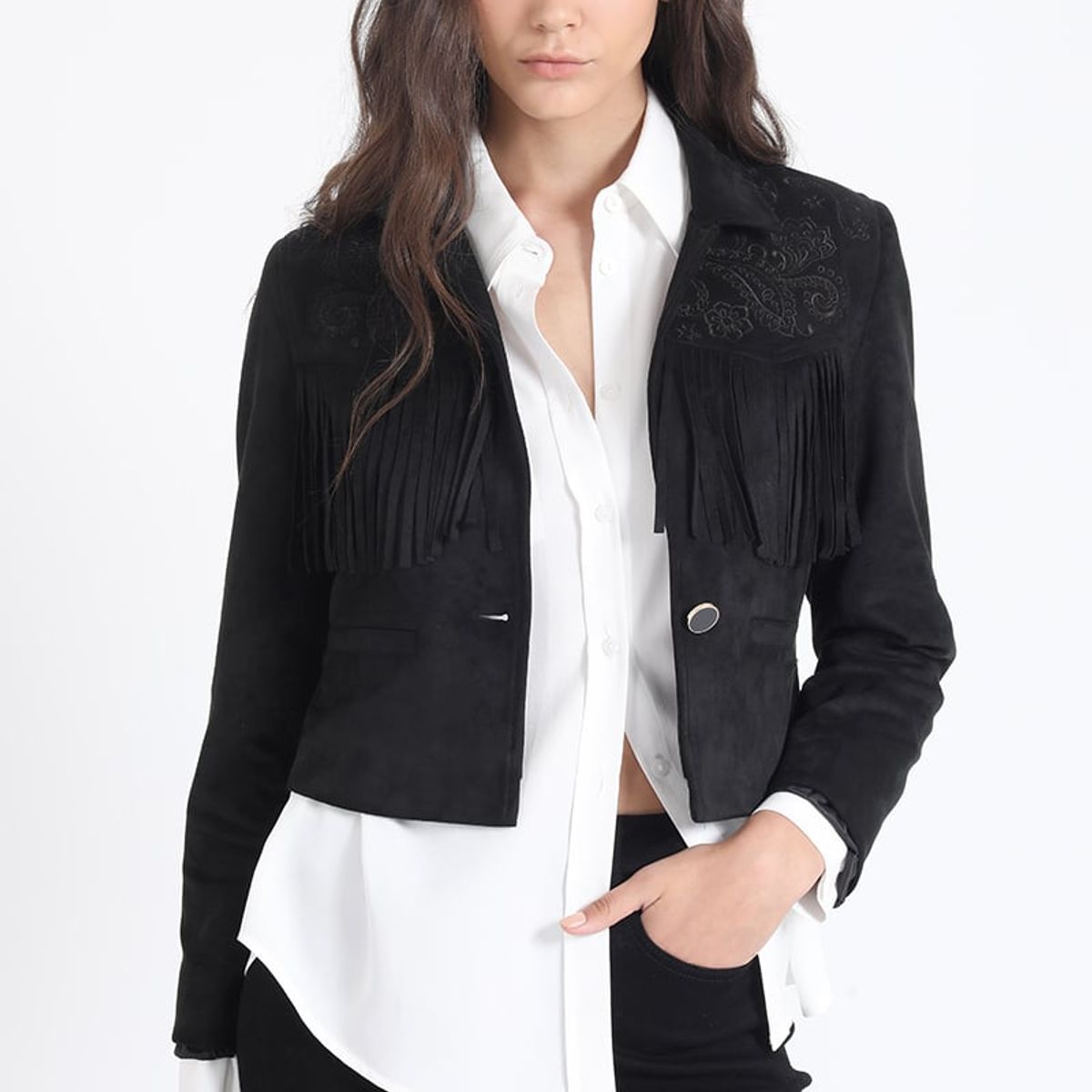 LIOLA - Chaqueta Cropped Efecto Gamuza, Flecos, Negro Liola
