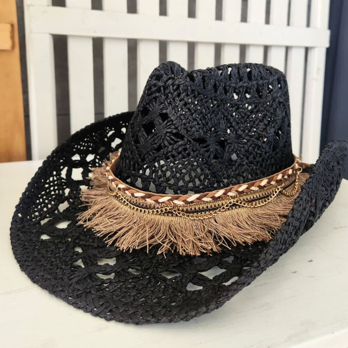 ANONIMASTORE - Sombrero Cowgirl Flecos by AnónimaStore Design