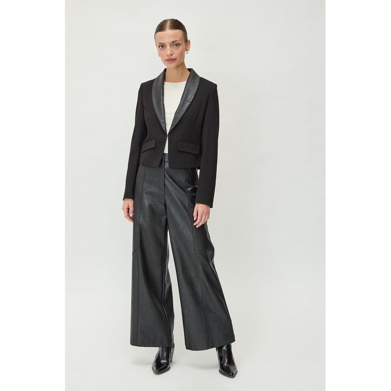 IO - Blazer Liso Negro iO