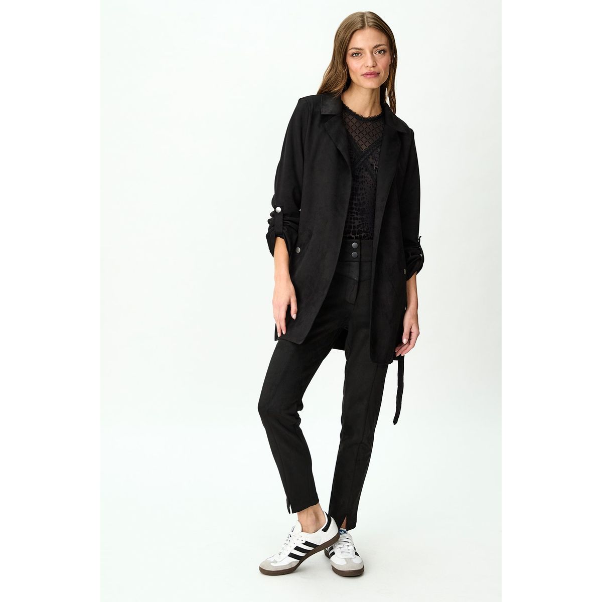 IO - Tapado Abierto Negro Mujer Io