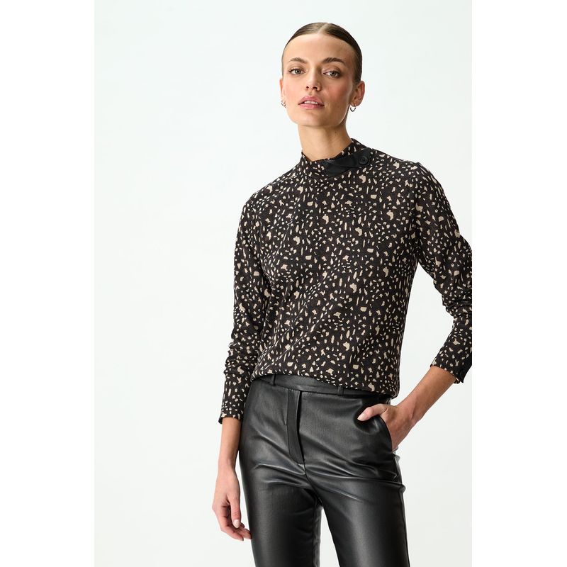 IO - Polera Manga Larga Negro Mujer Io