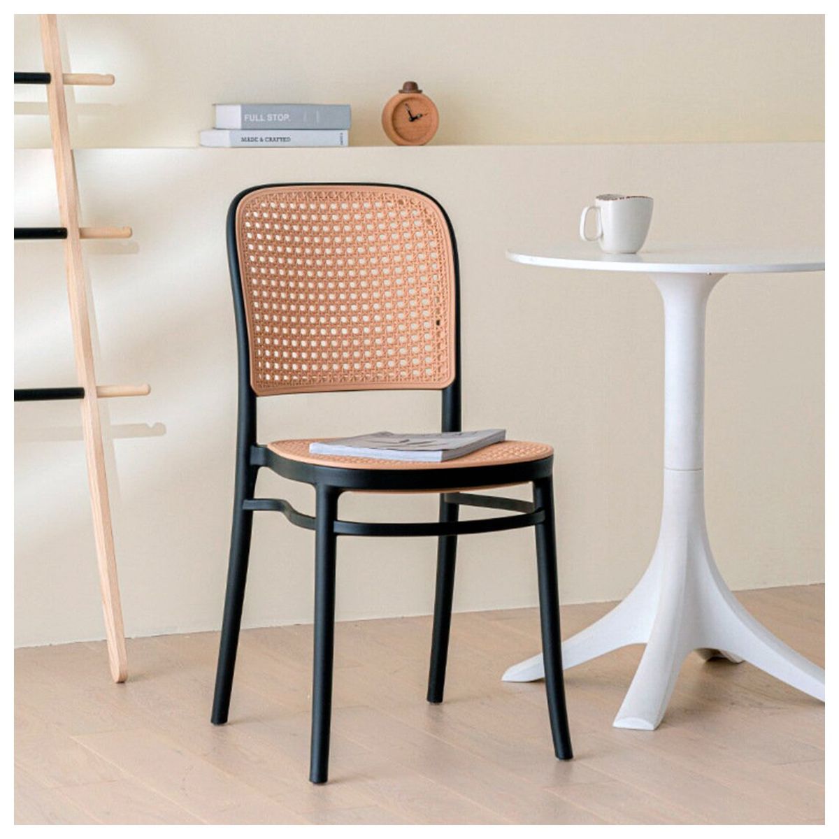 NOVAHUS - Silla Terraza Plástica Cairo NegraBeige.