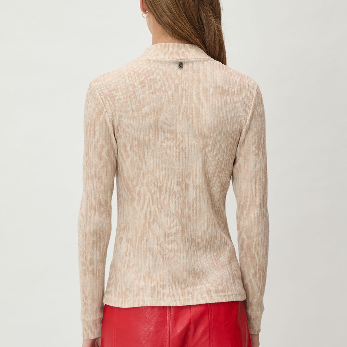 IO - Polera Manga Larga Avellana Mujer Io