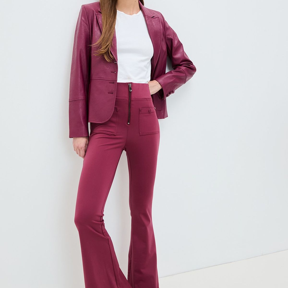 IO - Calza Burdeo Mujer Io