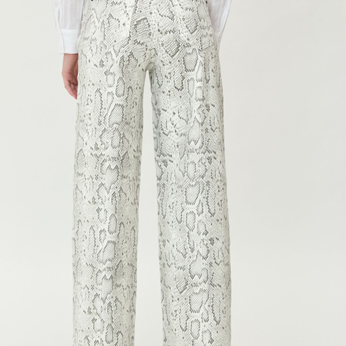 IO - Jeans Wide Crudo Mujer Io