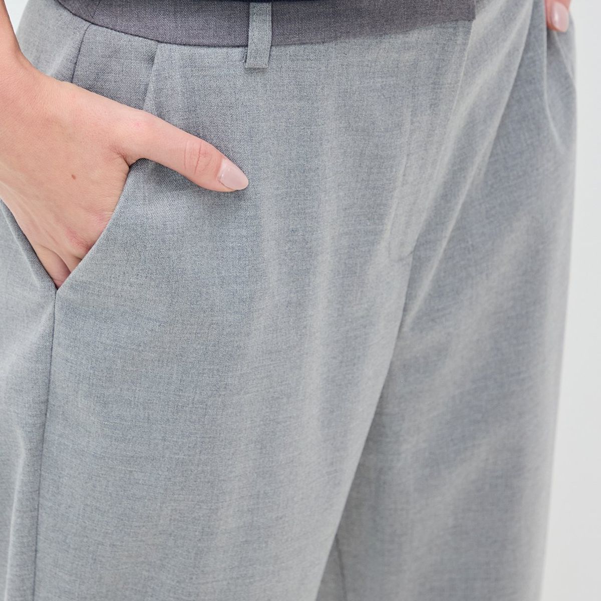 IO - Pantalon Gris Mujer Io