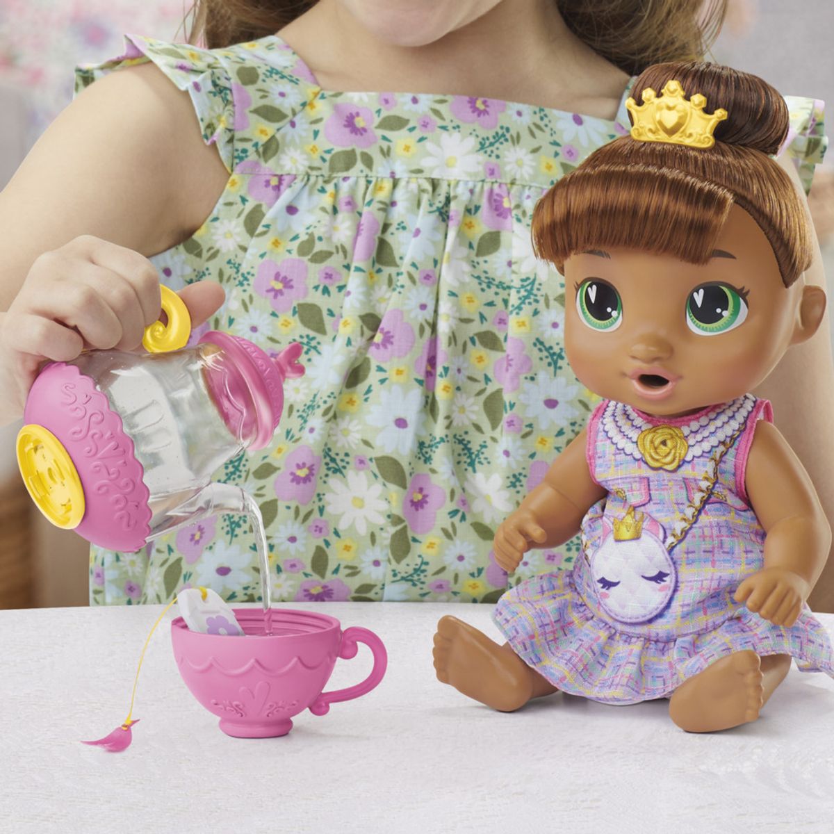 BABY ALIVE - Muñeca Baby Alive Fiesta de Té Burbujeante Sophia Sparkle