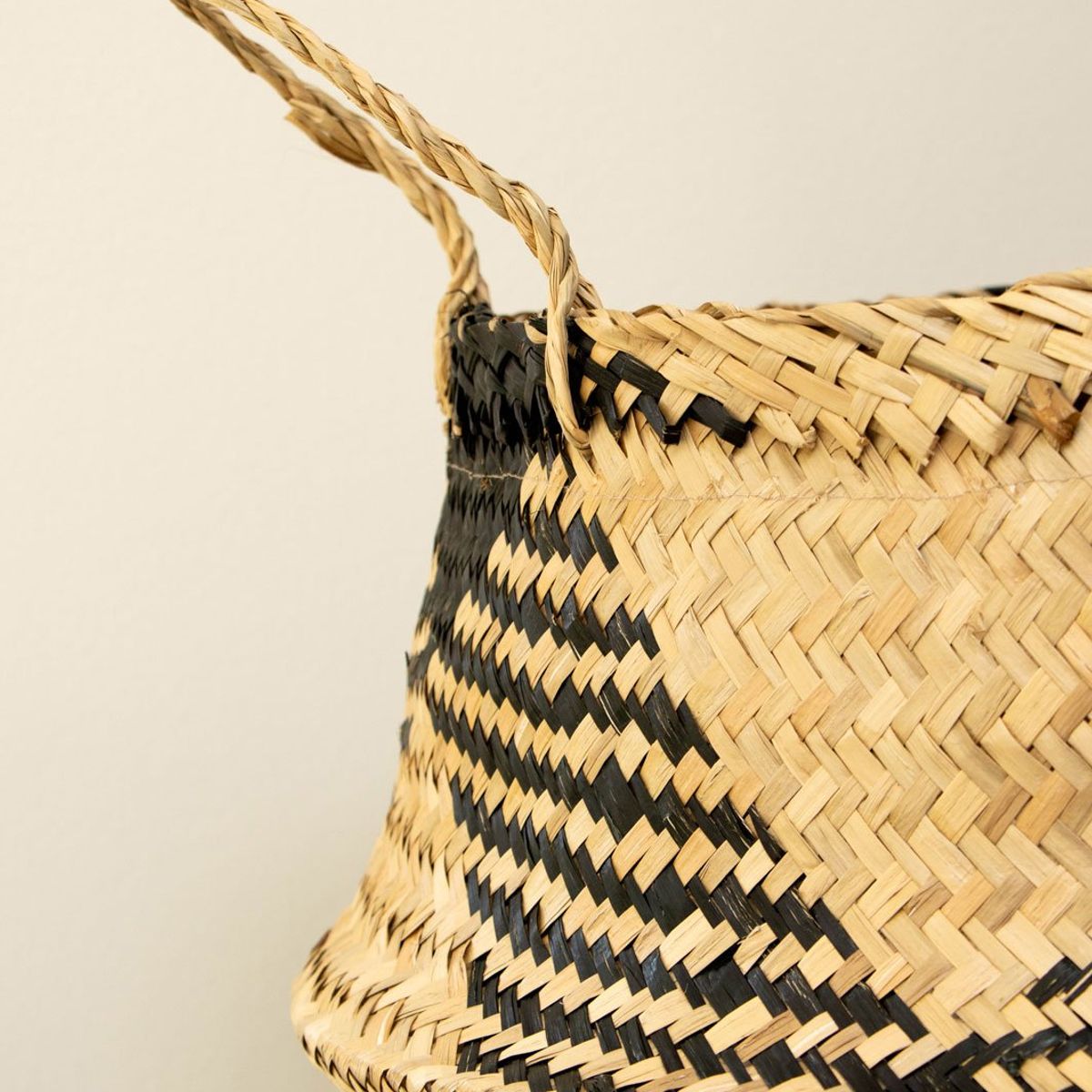 PLANT ME - CANASTO DECORATIVO DE FIBRA NATURAL XL KENIA NEGRO