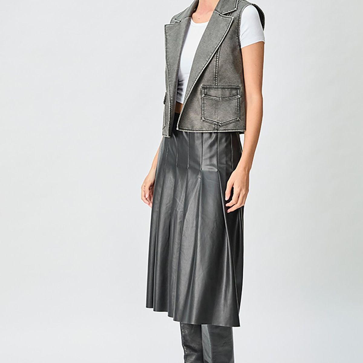 IO - Tapado Abierto Negro Mujer Io