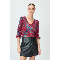 IO - Blusa Fantasia Rojo
