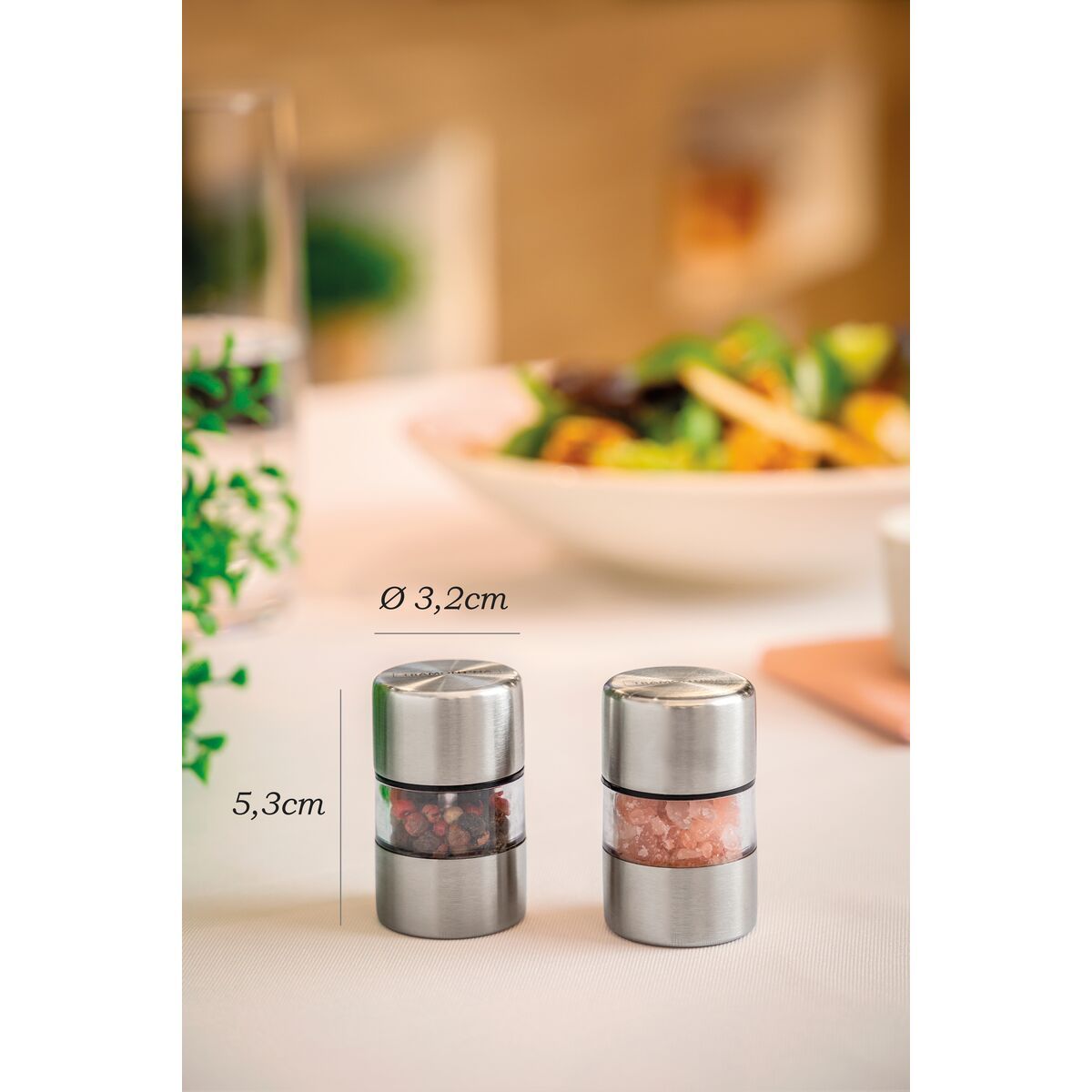 TRAMONTINA - Juego de molinillos de sal y pimienta Realce de acero inoxidable y acrílico con molino de cerámica Tramontina