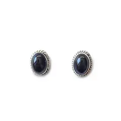 ANDREA COGGIOLA JOYAS - Aros Botón Óvalo Trenzado Ónix Plata Fina 925