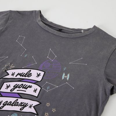 Imagen 2 del producto Polera Mujer Rule Your Galaxy Gris