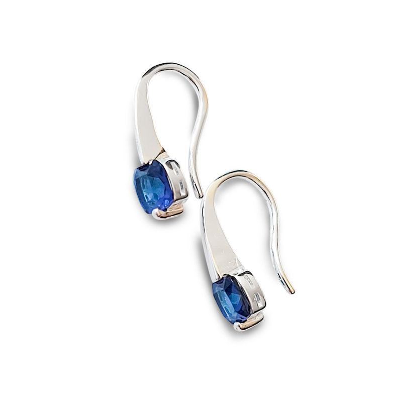 ANDREA COGGIOLA JOYAS - Aros Gancho Circón Cuadrado Azul Plata Fina 925