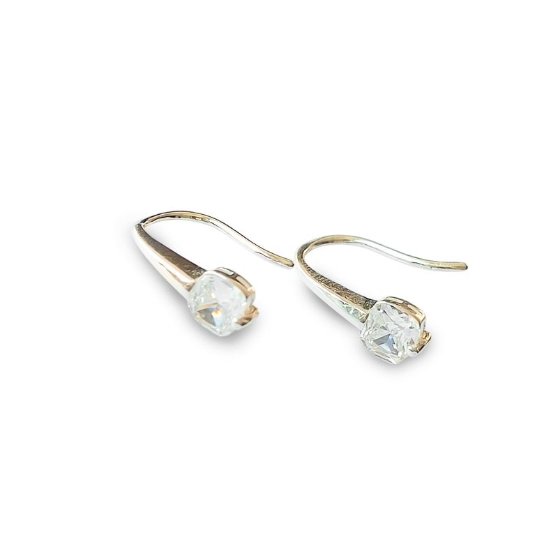 ANDREA COGGIOLA JOYAS - Aros Gancho Circón Cuadrado Blanco Plata Fina 925