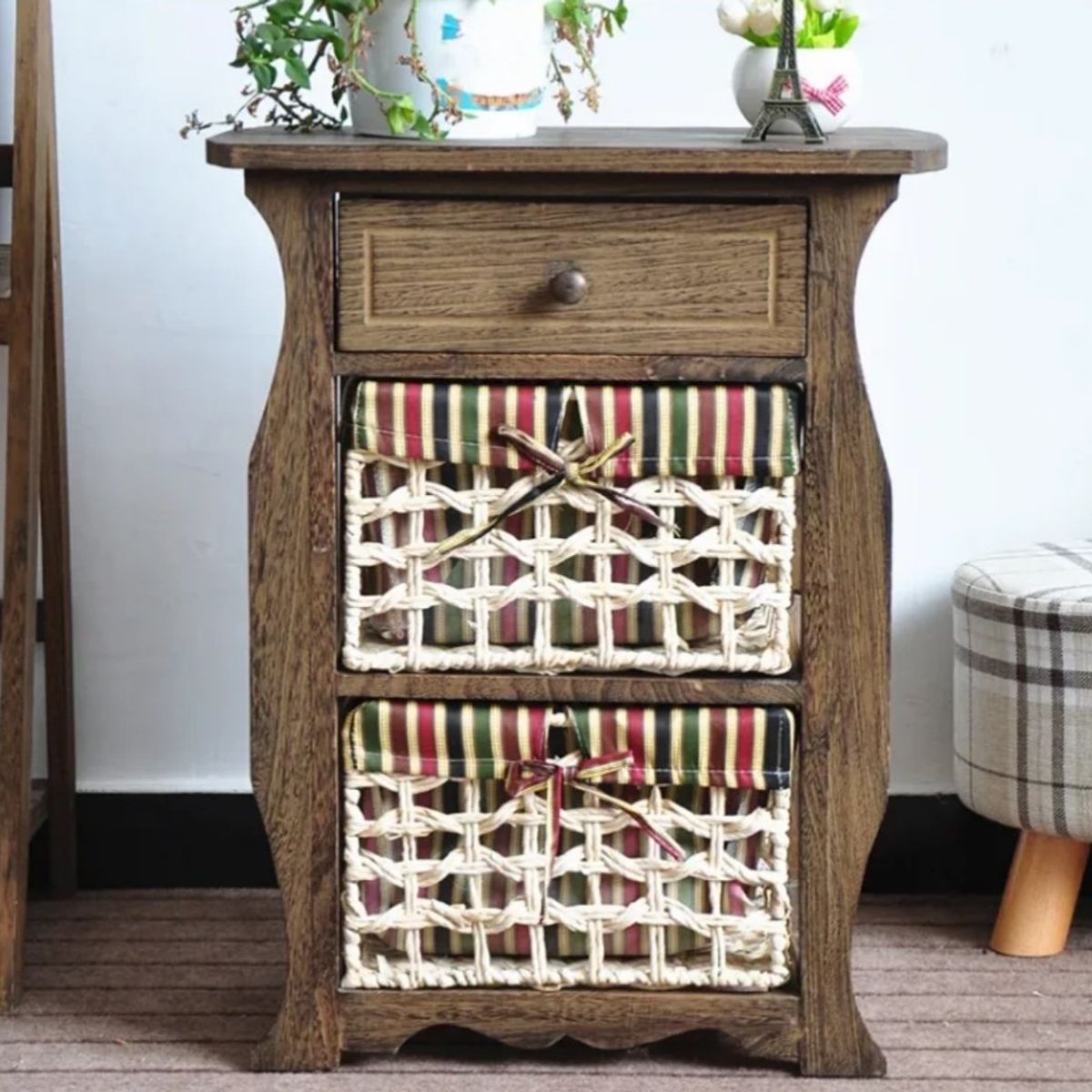 GENERICO - MESA DE NOCHE  MADERA CON DOS CANASTOS FORRADO TELA