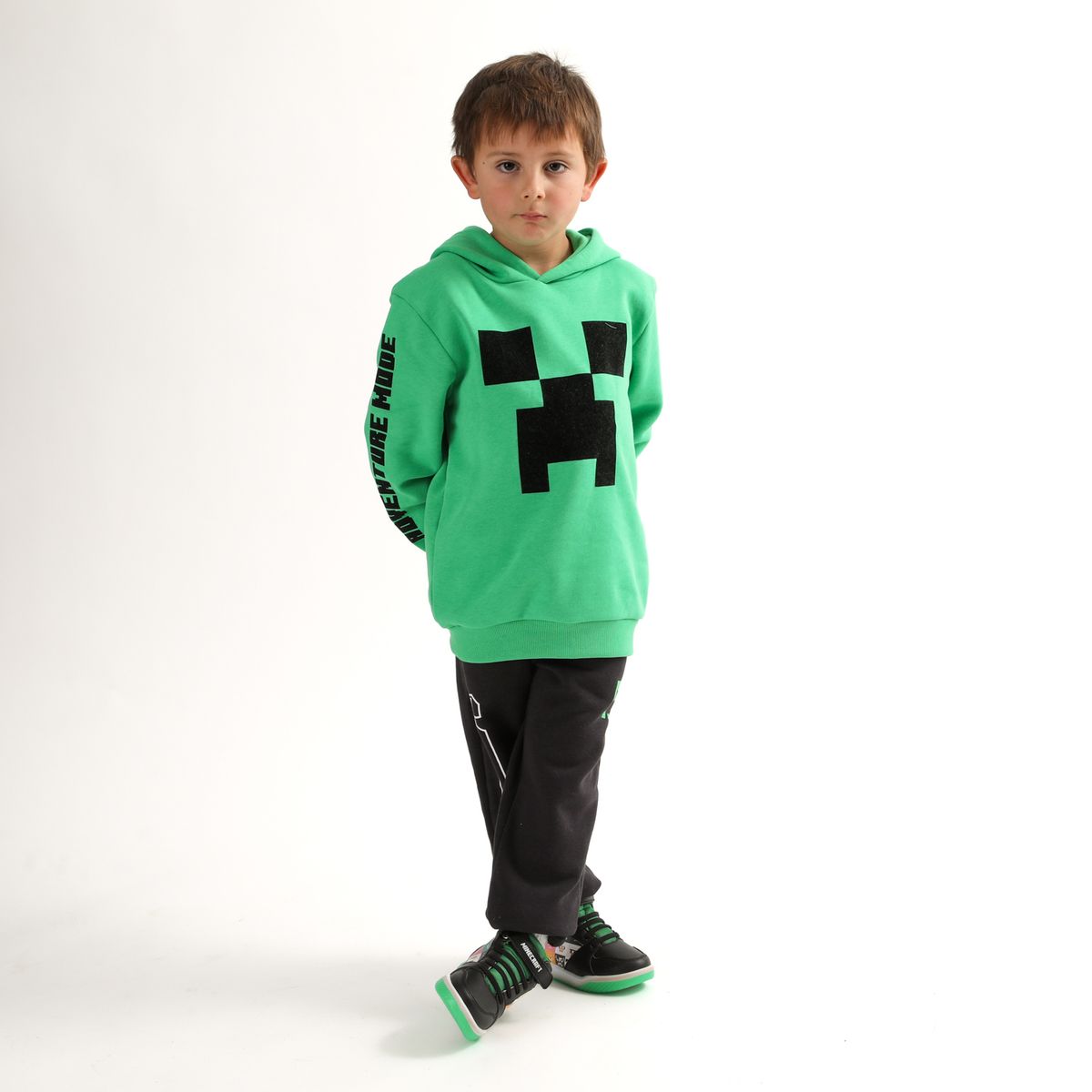 MINECRAFT - Conjunto Deportivo Minecraft Creeper Oficial - Niño 4-10 Años