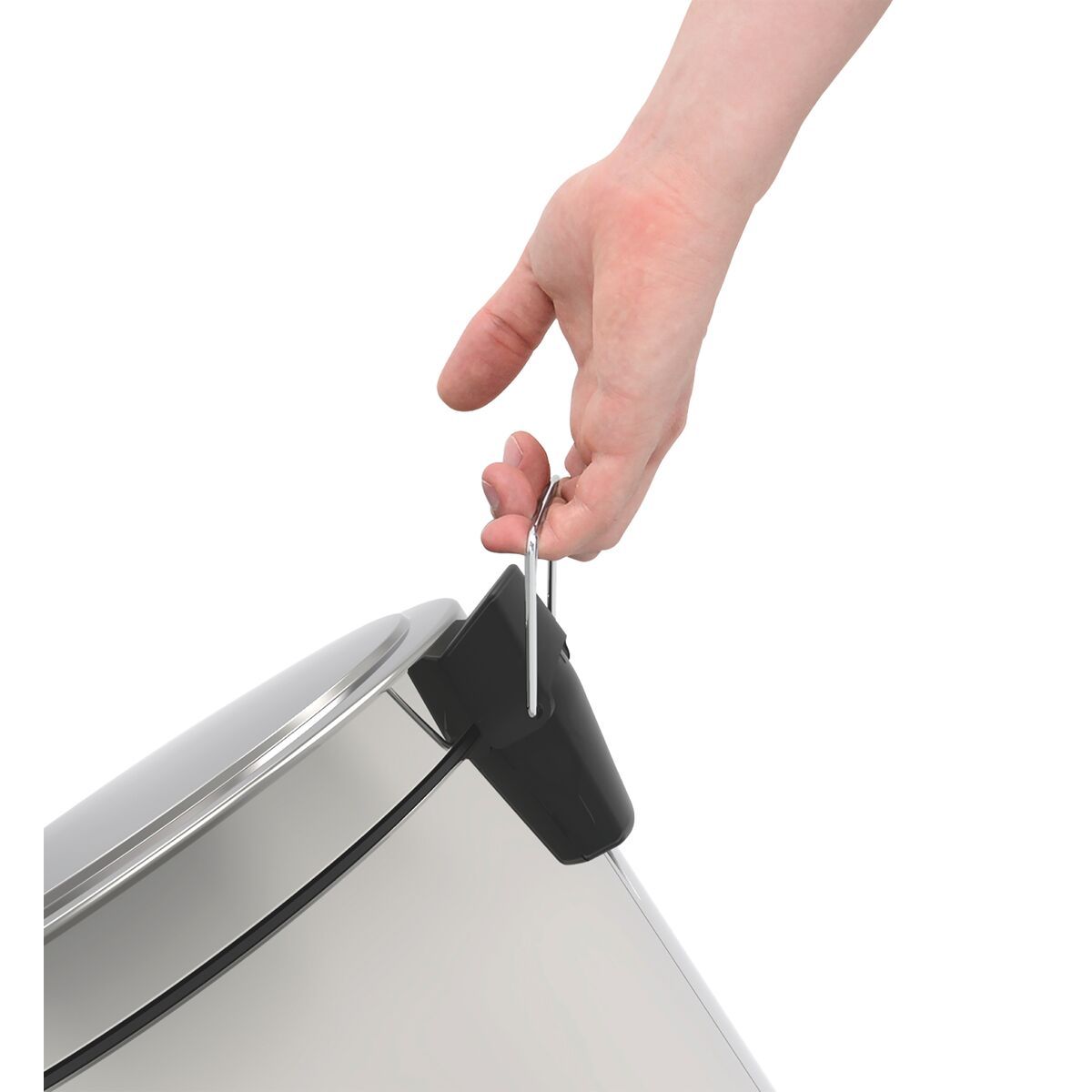 TRAMONTINA - Basurero de acero inoxidable con Pedal Brasil 20 L Tramontina con acabado pulido y cubo plastico interno