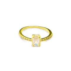 ANDREA COGGIOLA JOYAS - Anillo Solitario Circón Rectangular Enchapado Oro 18K