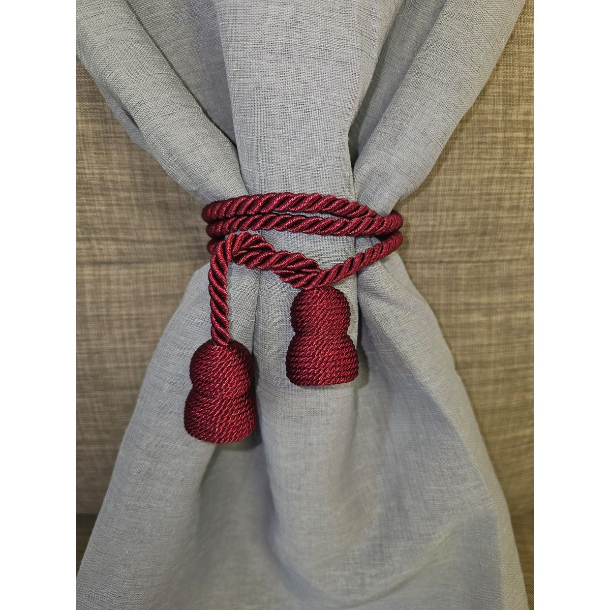 GENERICO - Sujetador para cortinas - Accesorios Pompon Burdeo 1 Unidad