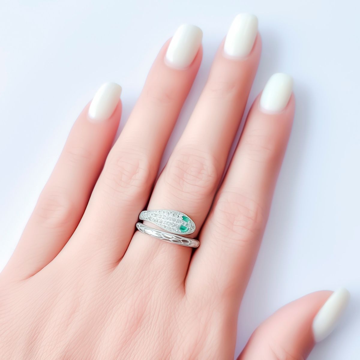 ANDREA COGGIOLA JOYAS - Anillo Serpiente Circón Blanco Verde Plata Fina 925