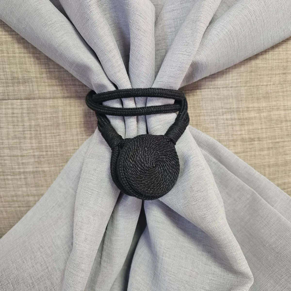 GENERICO - Sujetador para cortinas imantado - Accesorios Negro 1 Unidad