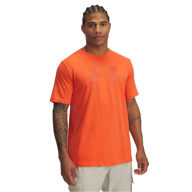 UNDER ARMOUR - Polera Manga Corta Ua Reflective Big Logo Naranjo Para UNDER ARMOUR.-
