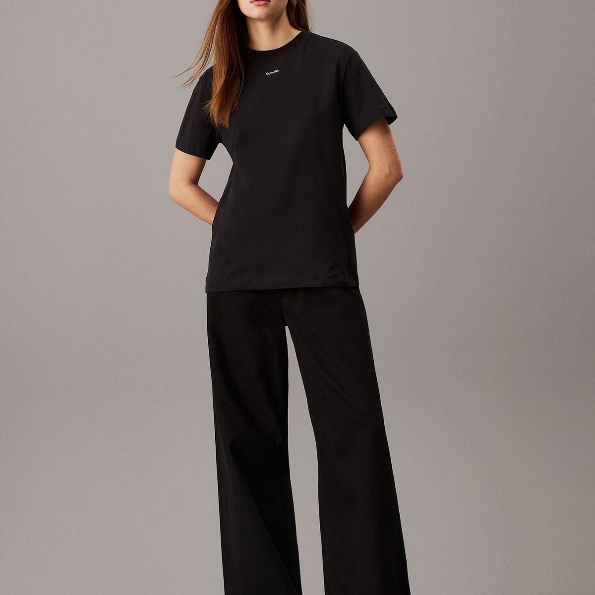 CALVIN KLEIN - Polera Nano Logo Regular Negro Calvin Klein